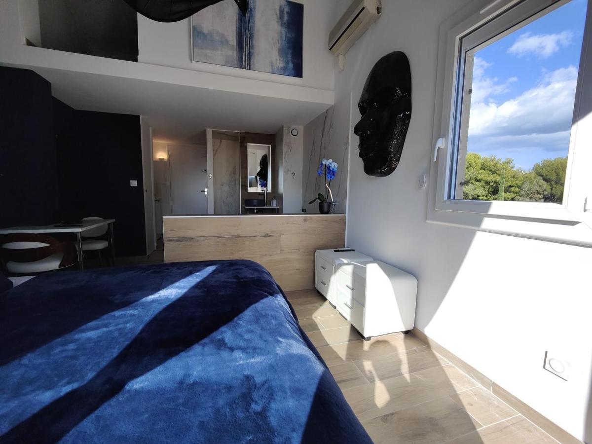 Suites Jm - Les Pins Marines - Jacuzzi & Vue Mer Бандоль Екстер'єр фото